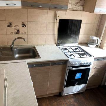 Оренда 2-К квартири ГАЗ  метро Голосіївська 1 хв пр.Голосіївський 74