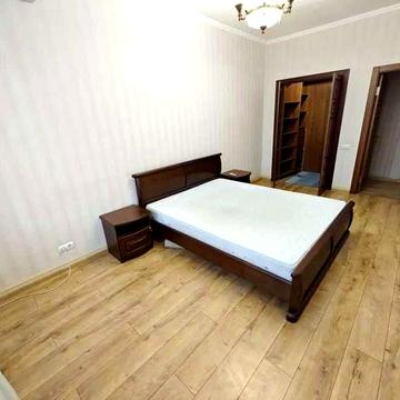 Здається 2-кімнатна квартира,вул.Щекавицька,30/39