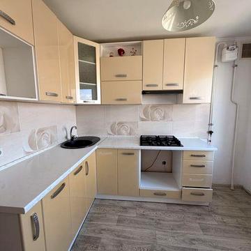 Продаж 2-х кімнатної квартири ЮТ