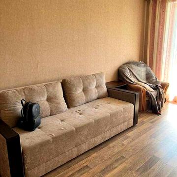 Здам 1 кімнатну квартиру на Олексіївці, вул.Ахсарова,17. Топольок.