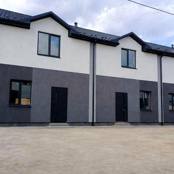 Таунхаус в передмісті