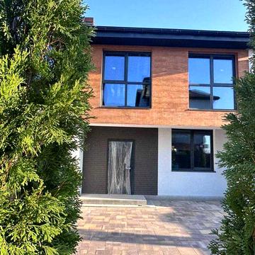 Продаж теплого будинку в таунхаусі 105м2. 3км від Києва,Погреби єОселя