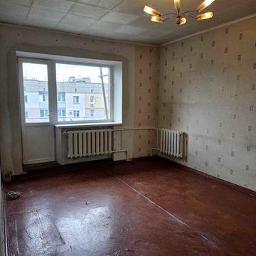 Продам компактну "трьошку" в районі Сєдова