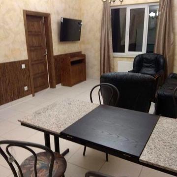 Квартира-таунхаус, 180 м2