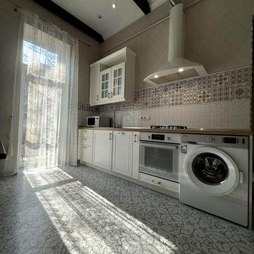 Оренда 1к кв  Ближній ЦЕНТР вул. Гладишевського