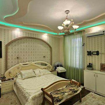 Продам 3к квартиру в самому центрі міста з своїм двором