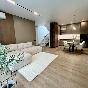 Без% Гатне Гатное Двоповерховий будинок 160кв.м 5 соток Закрите КМ