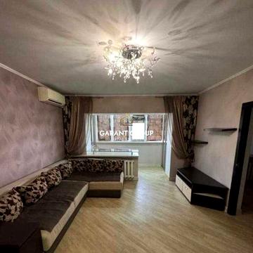 Чотирикімнатна квартира / 4-а станція Великого Фонтану