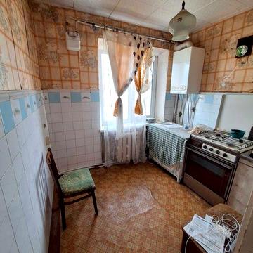 3х кім. р-н Кристал - 8й квартал.