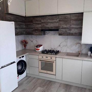 Продаж 2 км.квартири Ременів вул. Сковороди з ремонтом