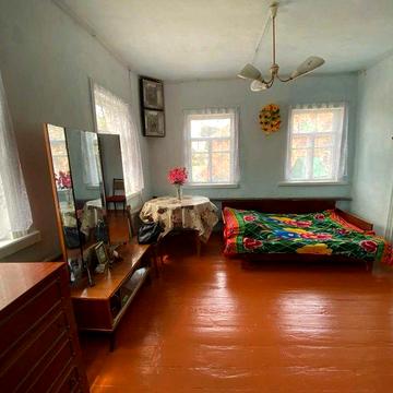 Будинок в Степанках,газ, житловий стан, 4 кімнати