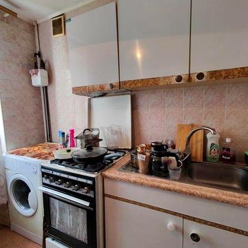 Сдам 1 комнатная квартира метро Армейская.