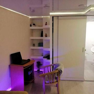 Квартира студия в новострое. Хозяин. Можно на месяц, с животными