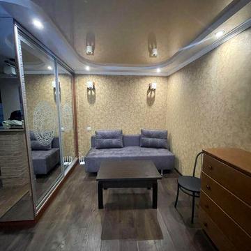 Здається 1 к. квартира на довготривалий термін Вітрука 57