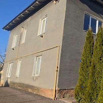 Продається однокімнатна квартира в Самборі, вул Середня.