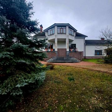 Київська, 15