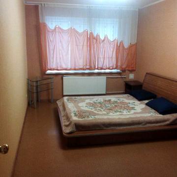 Здам 2-кімнатну на Радієвсьного 4