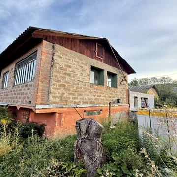 Дача біля озера на Вороніна | 6 соток | закритий кооператив