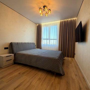 Перша здача! ЖК Центральний 2, євро 2-х кімн. квартира