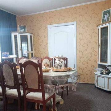 Дом  с жилой времянкой