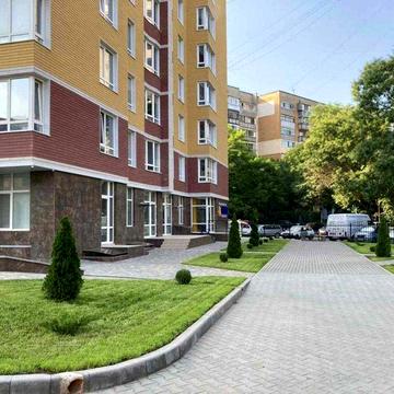 Розкішне житло 160 м у престижному закритому комплексі.