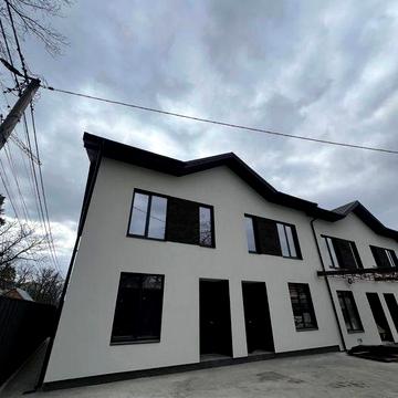 Таунхаус біля парку Дубки в Ірпені