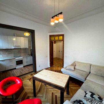 Оренда 3-х кімнатної  квартири  Центр  вул. Воскресенська  9