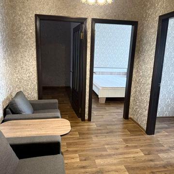 Здається трьохкімнатна квартира в Обухові!