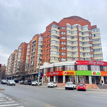 Продаж великої квартири у новому будинку на Подолі