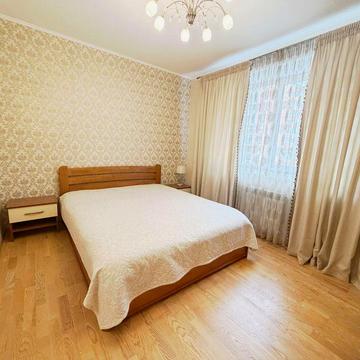 Оренда БЕЗ КОМІСІЇ 2к квартири біля Центрального парку