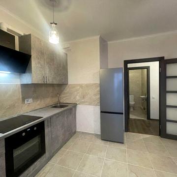 Генератор, 2кім. в Новобудові. М. Академгородок-15 хв. пішки