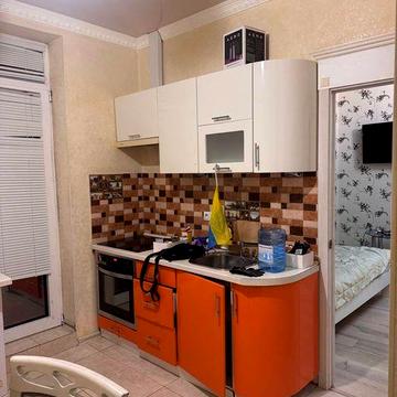 Сдам 2 комн квартиру на Ильфа и Петрова/Архитекторской / 1 этаж!