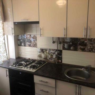 здам квартиру 2 га лікарня Київська