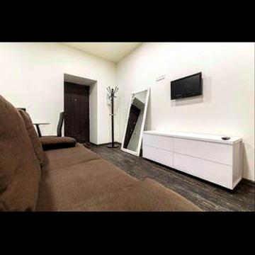 Здам 2х кімн кв метро Повстання, Арх Бекетова