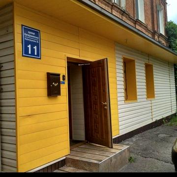 Сдам 2 к квартиру центр(цирк).