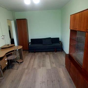 Сдам чистенькую 1 комнатную квартиру метро Холодная гора