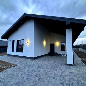 Продамо будинок неподалік міста