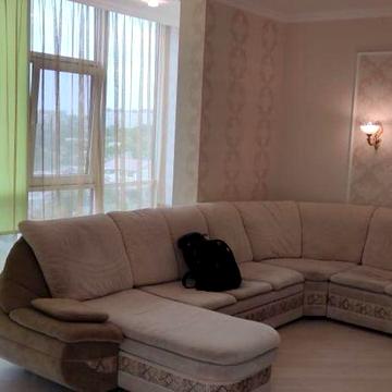 Сдам Шикарную 2 к Кадор! Черемушки! Газ! Можно с животными! Малиновско