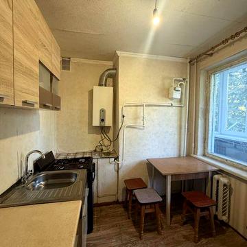 Оренда квартири без меблів. Городок