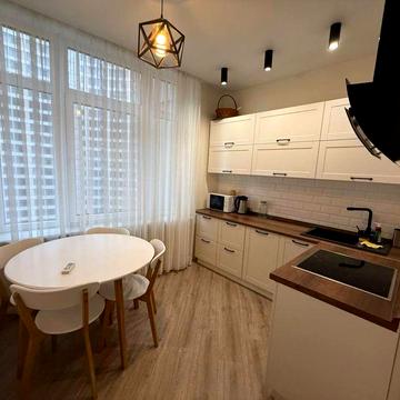 Сдам 2-х комн квартиру в 32 жемчужине Каманина