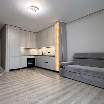 Центр Новобудова. Продаж 1,5 кімнатна. Нова 55 м.кв.