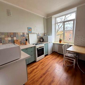 Сдам 2 комнатную квартиру. Запорожье ул Лобановского. 15000 грн