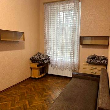 Сдам в аренду комнату в центре