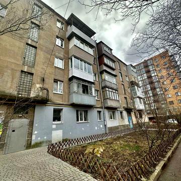 Продам 2к квартиру на вул, Незалежності  ( Титова)