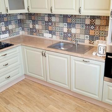 Олени Пчілки вул., 8