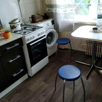 Сдам 1к м/c (р-н ДК Горького)