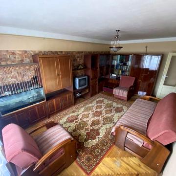 ‼️Продам 3х кімнатну квартиру в Берегові навпроти басейну