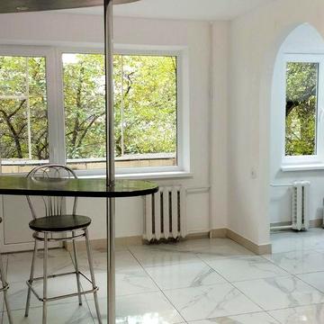 Центр! Здається в оренду 2к квартира