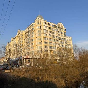 ЦЕНТР! Продам Дворівневу квартиру по Пр.Перемоги