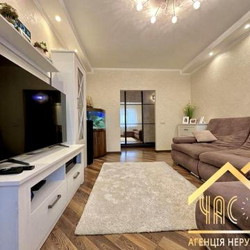 Продаж трикімнатна кварира у центрі Вишневого!